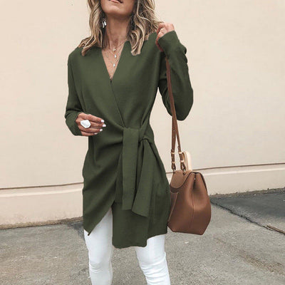 Petite veste en laine à lacets de couleur unie, avec un décolleté en V