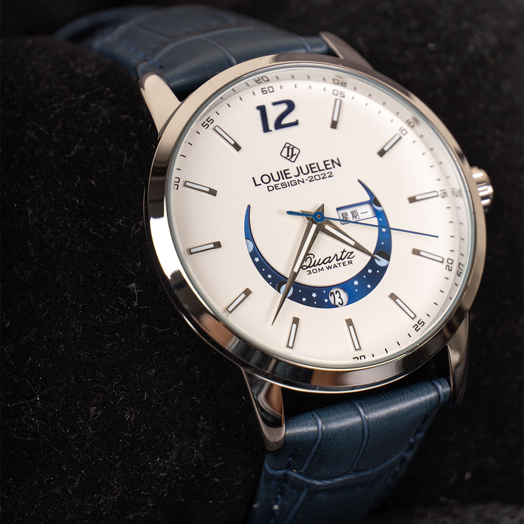 Montre élégante avec phase de lune