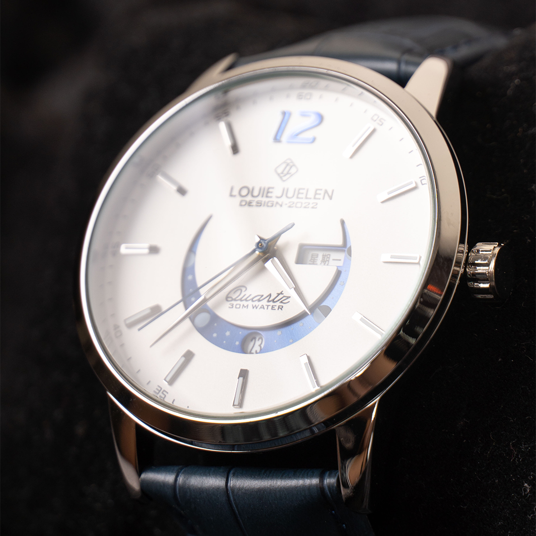 Montre élégante avec phase de lune