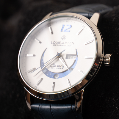 Montre élégante avec phase de lune