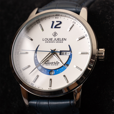 Montre élégante avec phase de lune