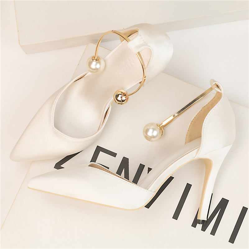 Talons hauts en soie Bianka