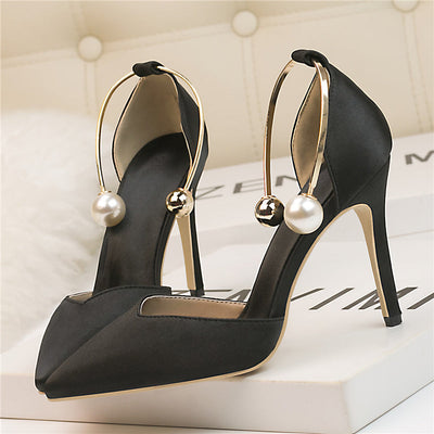 Talons hauts en soie Bianka