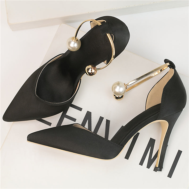 Talons hauts en soie Bianka