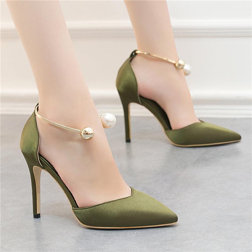 Talons hauts en soie Bianka