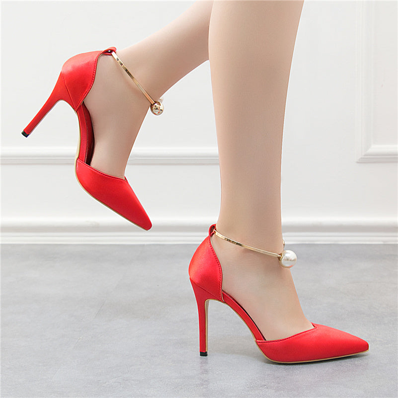 Talons hauts en soie Bianka