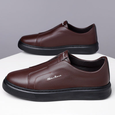 Chaussures en cuir à enfiler