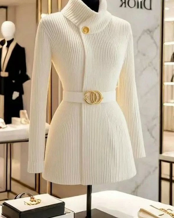 Cardigan en maille blanche à col montant et manches longues